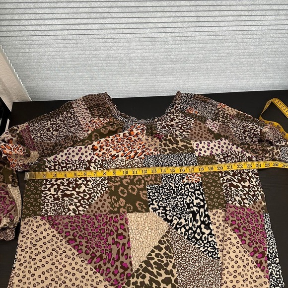 Est. 1946 Brown Leopard Patchwork Smocked Shoulder Long Sleeve Boho Top Size XL - Picture 7 of 8